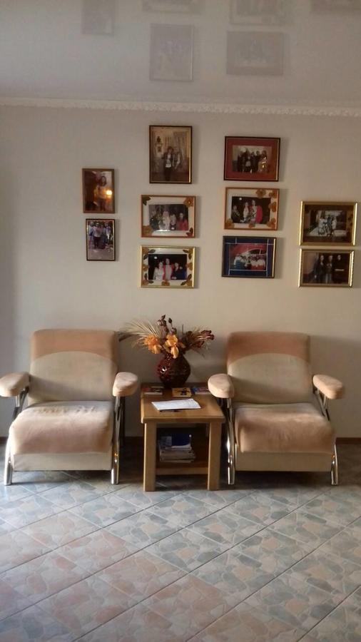 Hotel Fiesta à Bilhorod-Dnistrovsʼkyy Extérieur photo